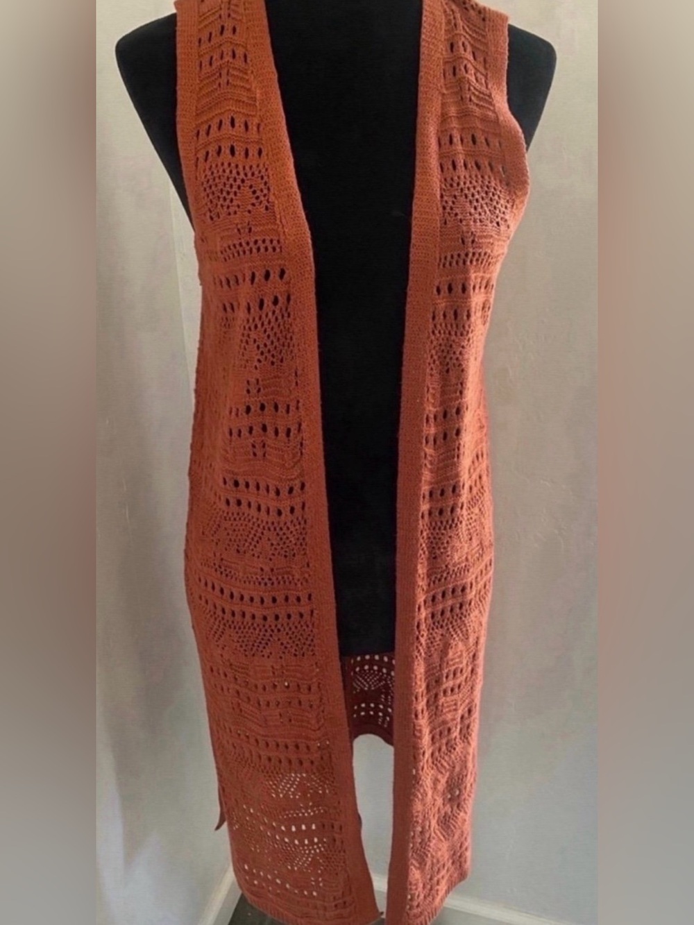 Brand New Women’s Sleeveless Open-Front Crochet Long Vest Cardigan (Size S)